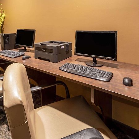 Microtel Inn & Suites By Wyndham - Timmins Luaran gambar