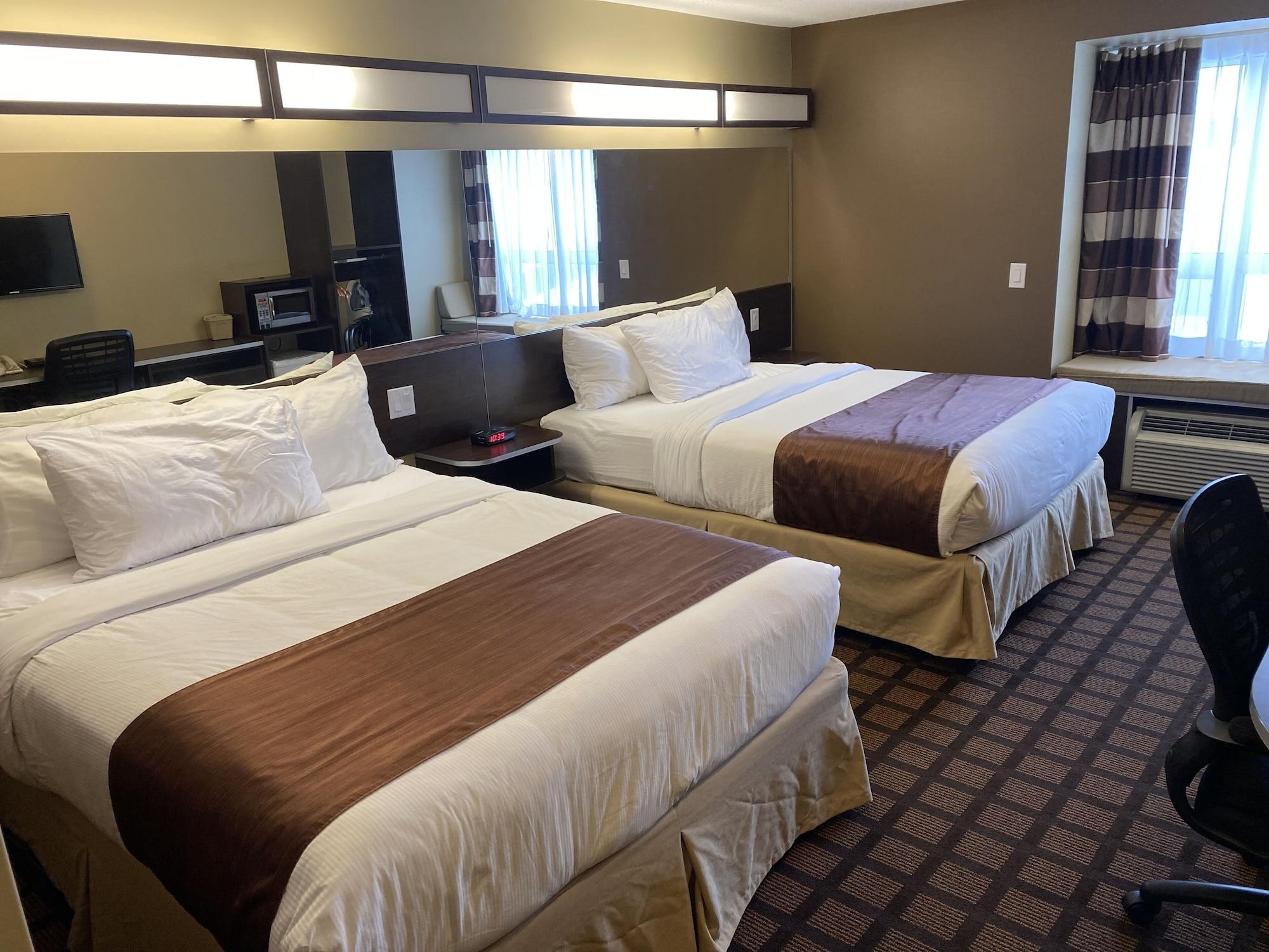 Microtel Inn & Suites By Wyndham - Timmins Luaran gambar